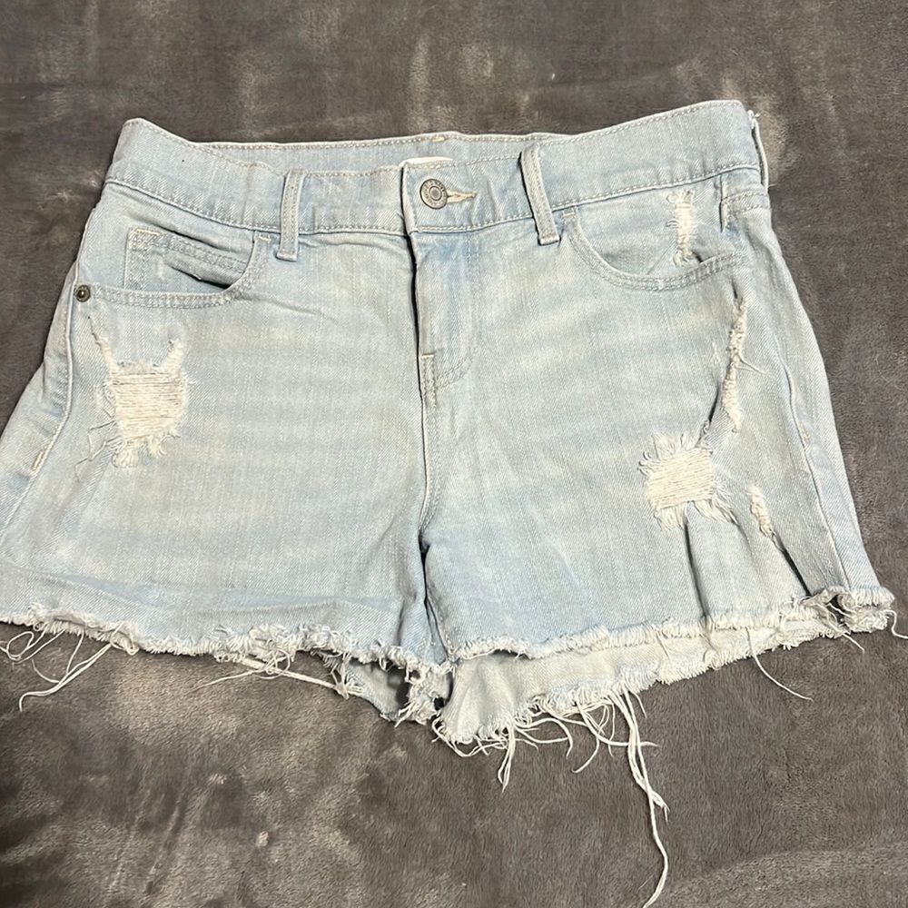 OLD Navy ladies shorts. Size 2. Boyfriend cut